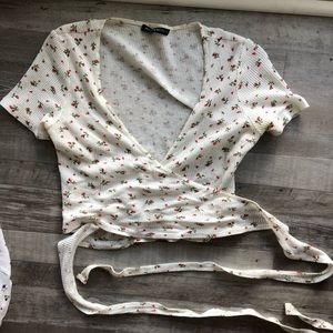Brandy Melville top